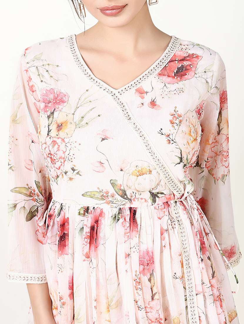 women floral three quarter sleeve kurta pant with dupatta set - 21661637 -  Standard Image - 5