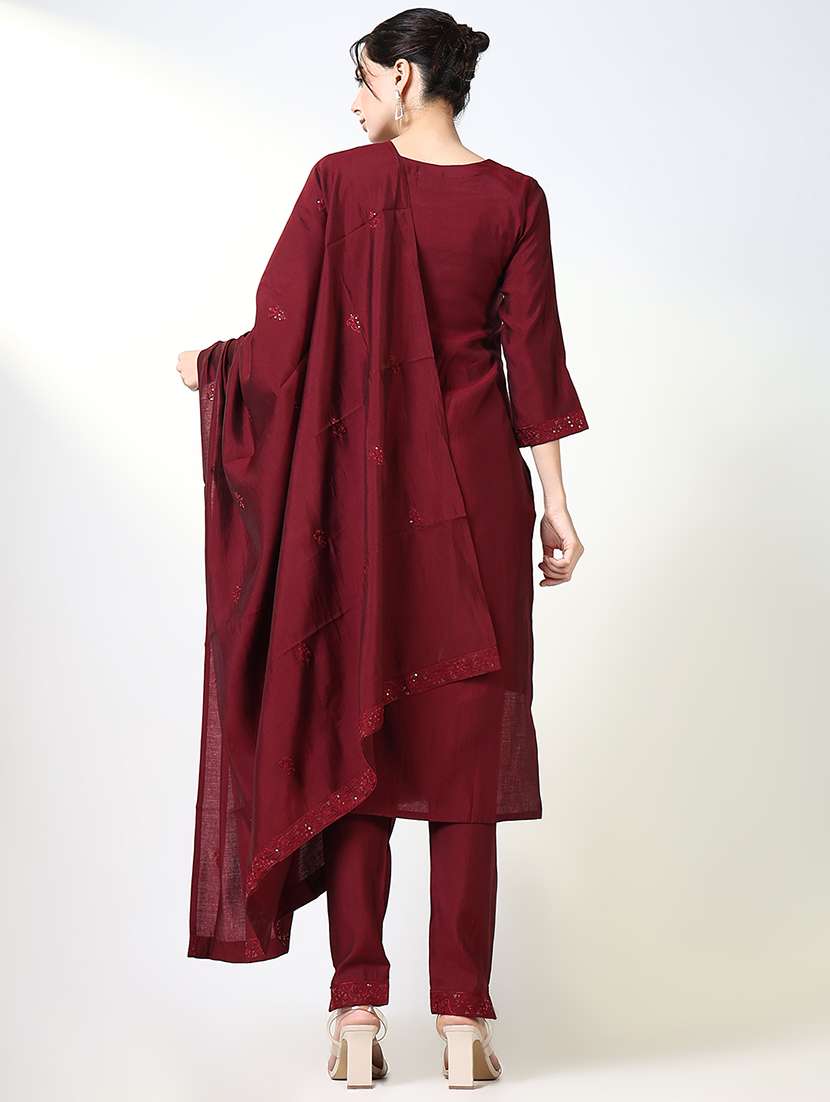 women embroidered kurta pant set with dupatta - 21661655 -  Standard Image - 3