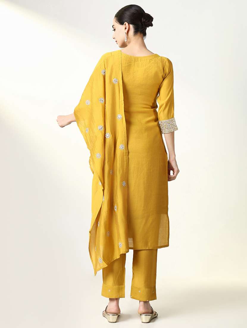 women embroidered kurta pant set with dupatta - 21661660 -  Standard Image - 3