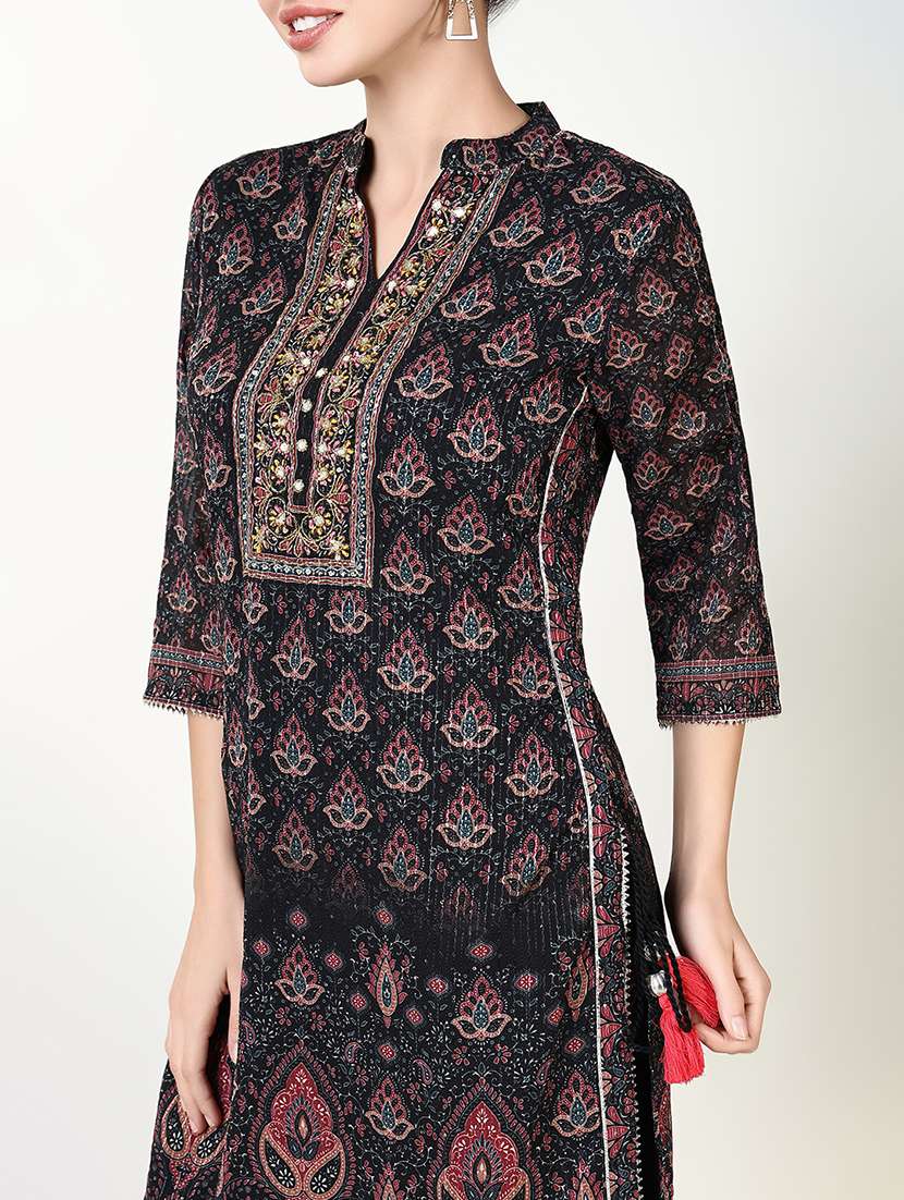 women printed kurta sharara set with dupatta - 21661670 - Standard Image - 5