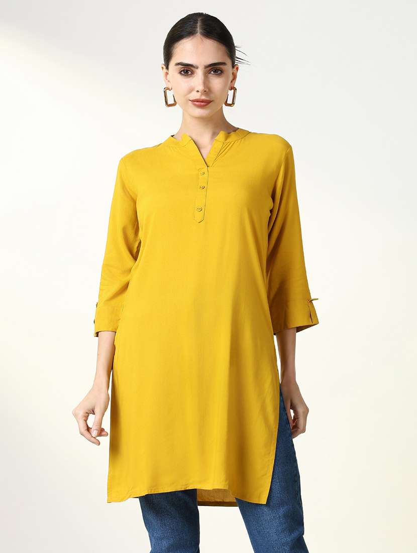 women three quarter sleeve straight kurta