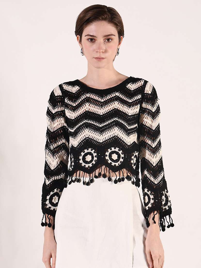 women crochet detailed long sleeves crop top
