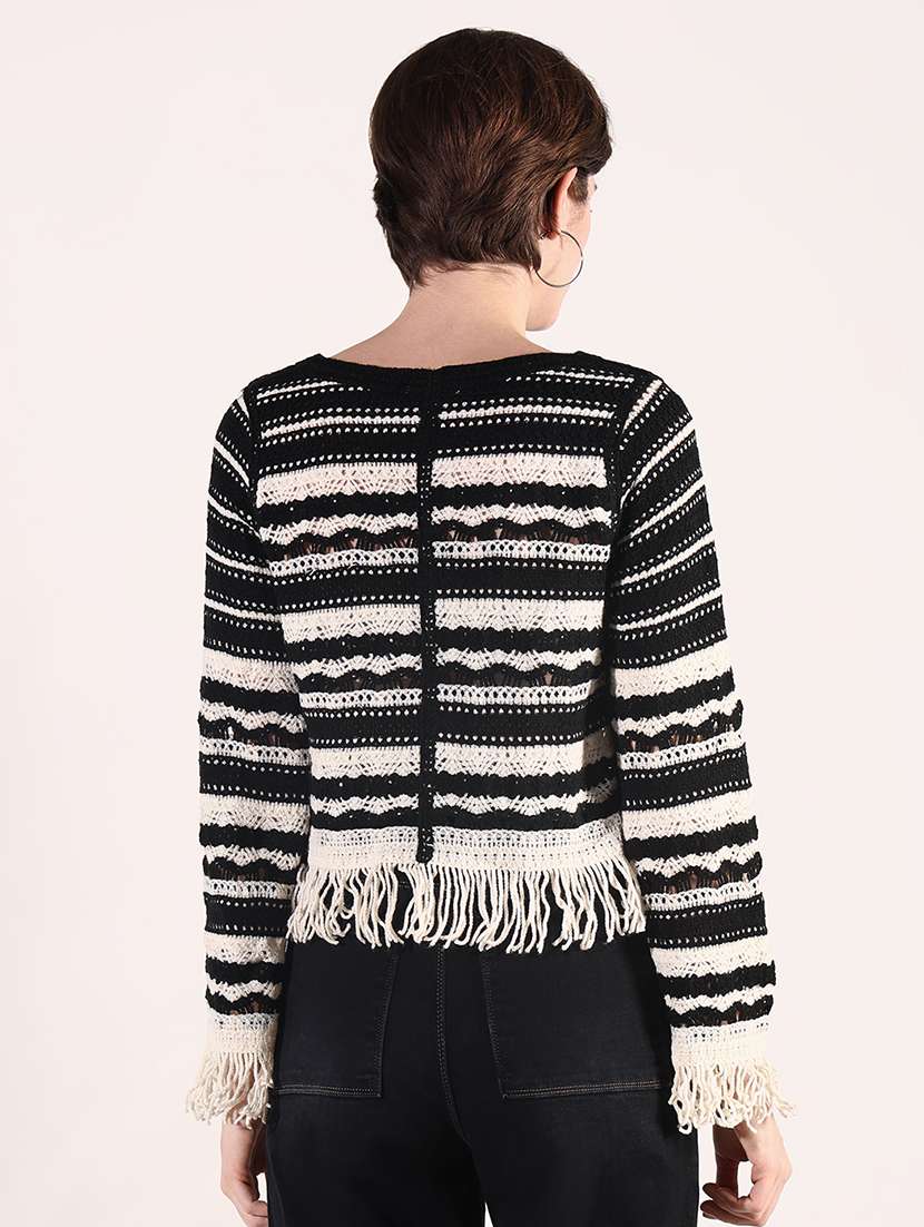 women crochet detailed crop top - 21661767 -  Standard Image - 3