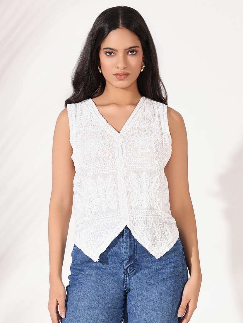 women crochet detailed vest top