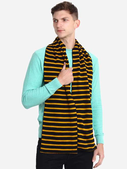 stylish winter knit muffler for men - 21662226 -  Standard Image - 0