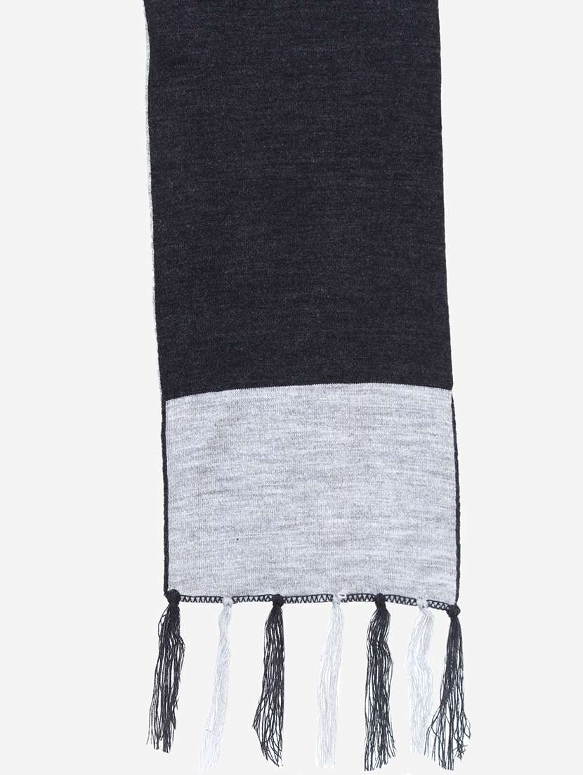 stylish winter knit muffler for men - 21662235 -  Standard Image - 5