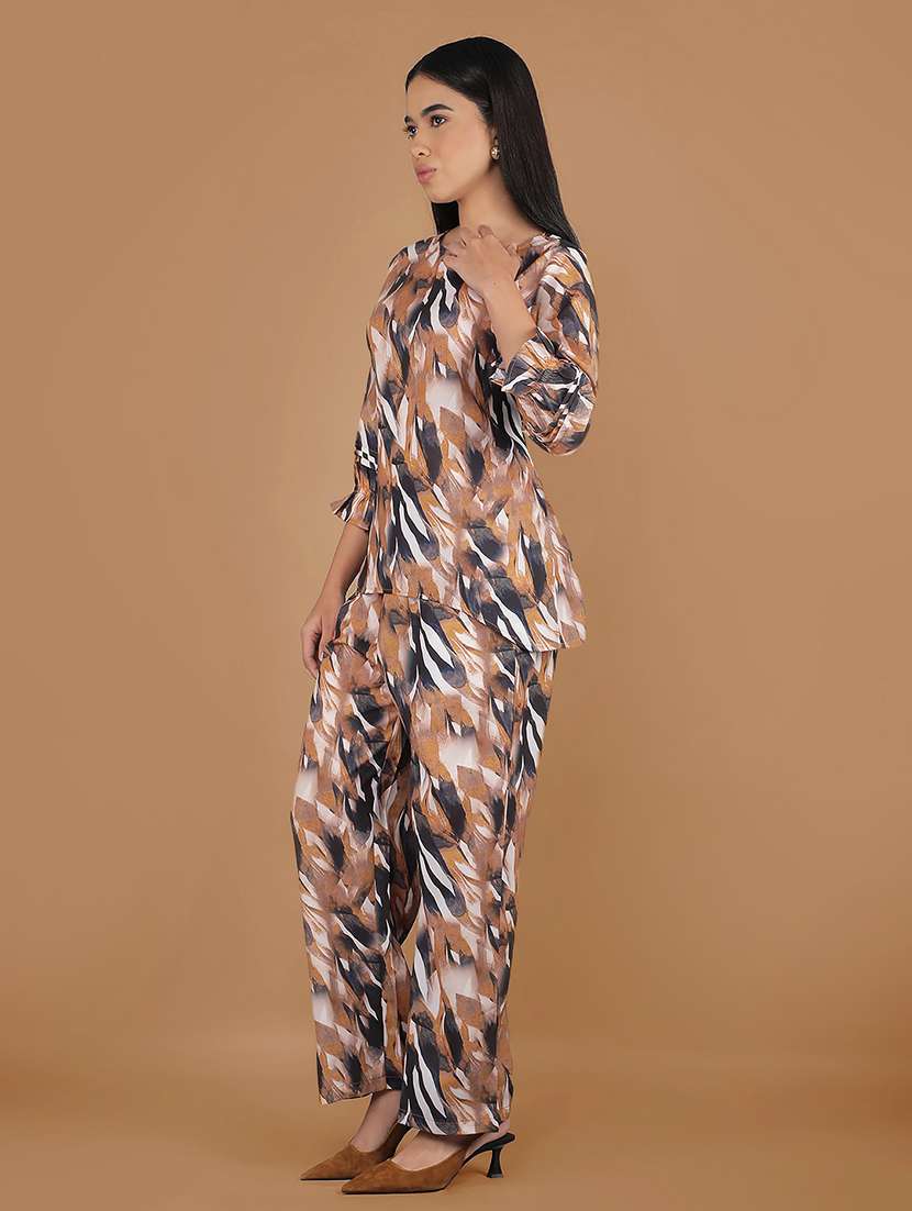 women printed top and trouser co-ord set - 21662391 -  Standard Image - 3