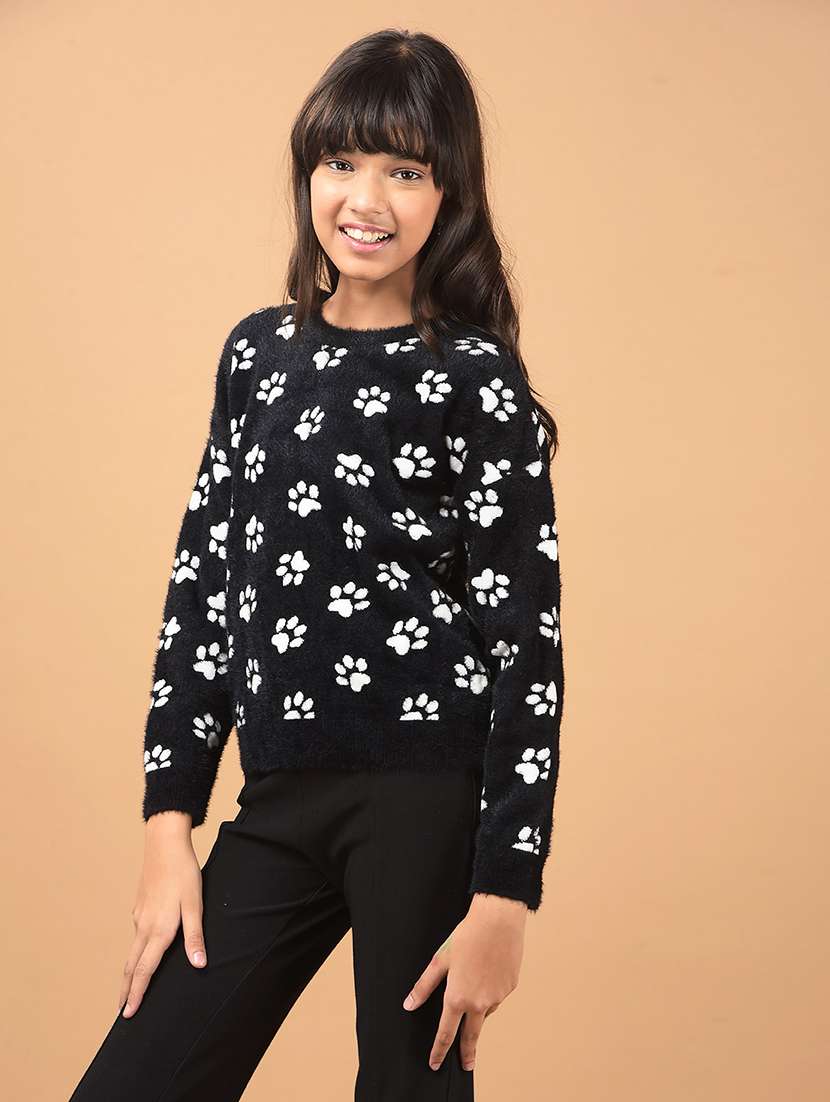 girls self designed long sleeves sweater