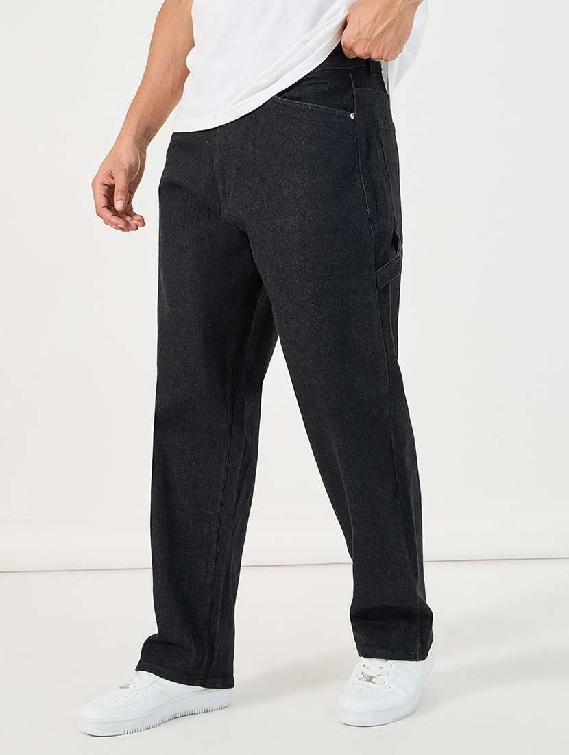 men black plain jean