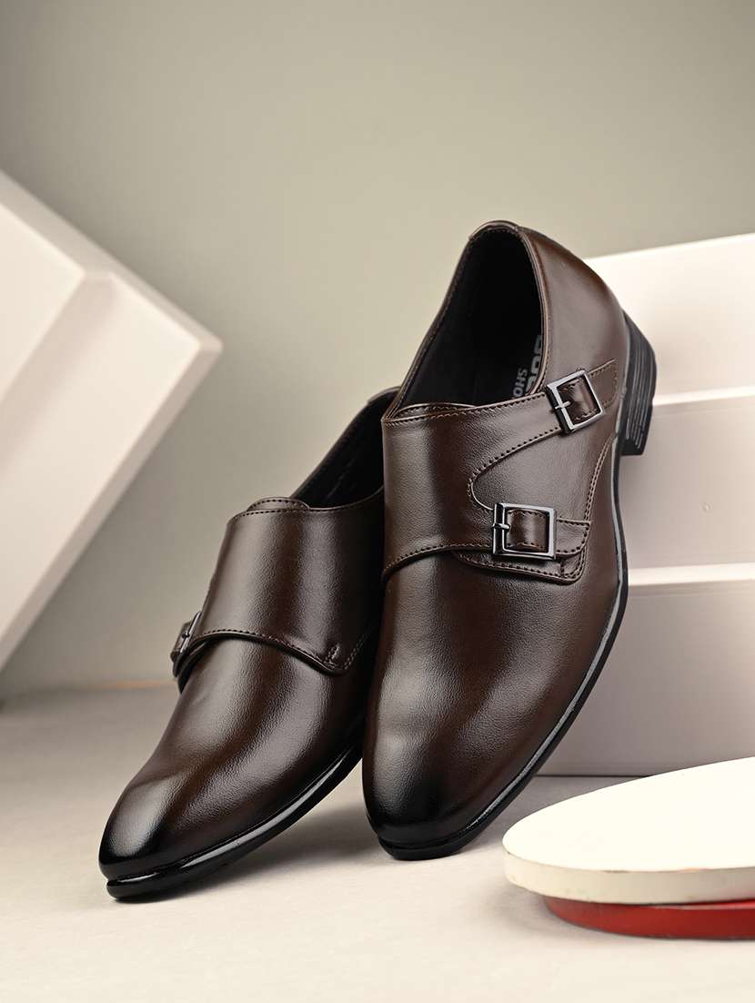 men solid lightweight monk strap shoes