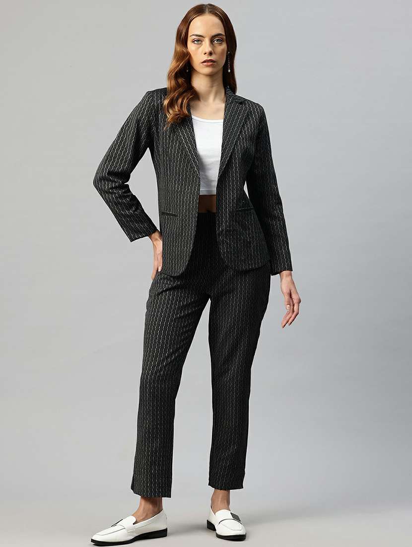 women black geometric print blazer & trousers set