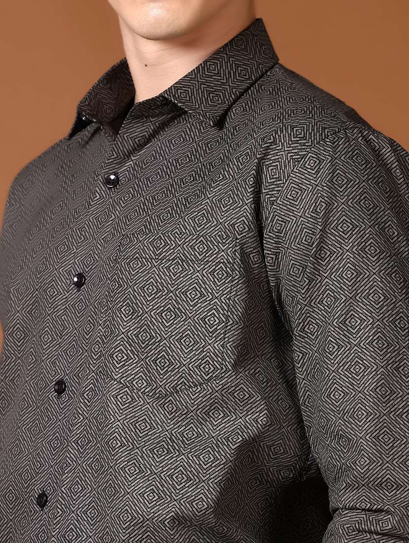 men printed long sleeve formal shirt - 21663805 - Standard Image - 5