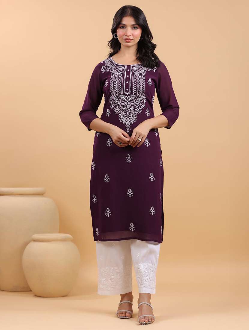 women embroidered three quarter sleeve straight kurta - 21663984 - Zoom Image - 0