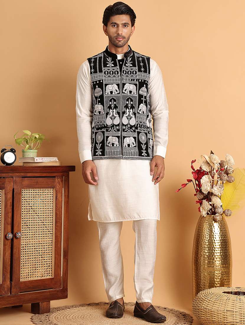 men black embroidered nehru jacket - 21664910 - Zoom Image - 0