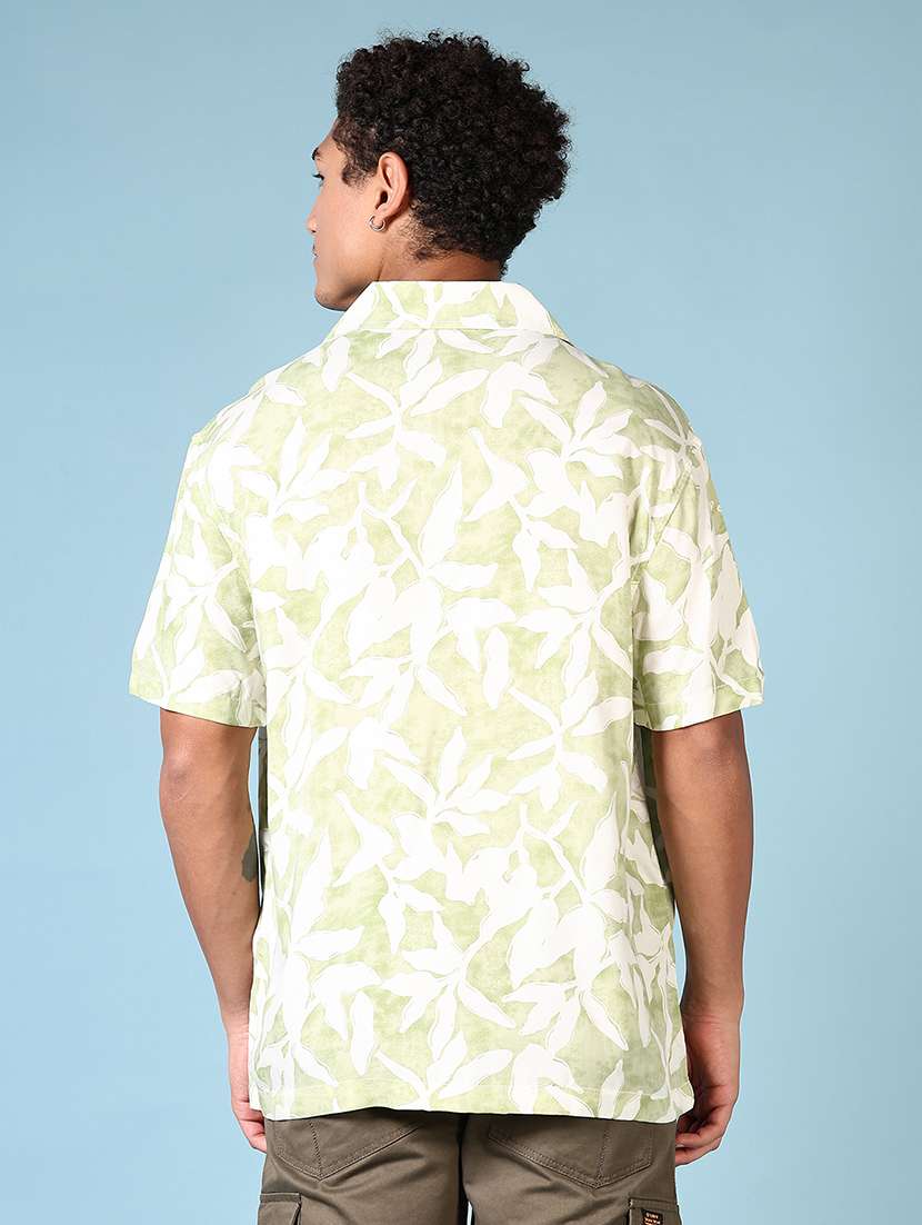 men printed short sleeve casual shirt - 21665370 -  Standard Image - 3