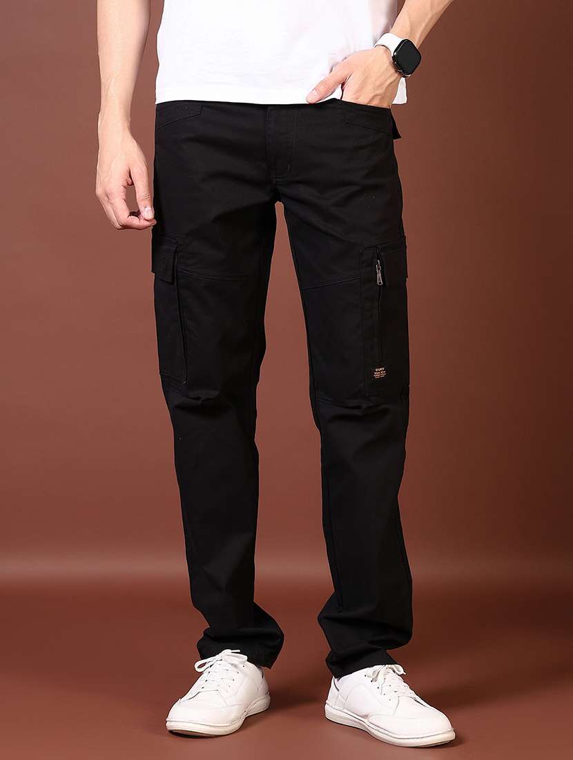 men solid mid rise regular fit cargo