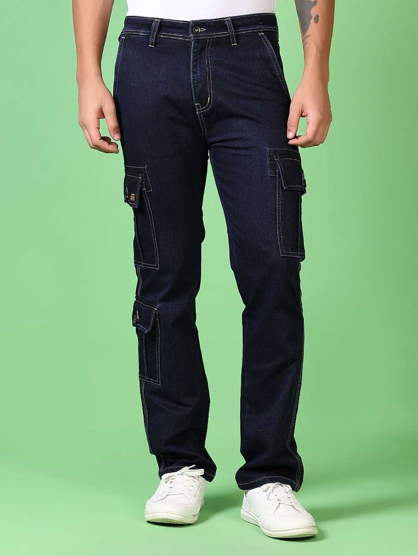 men solid mid rise regular fit cargo