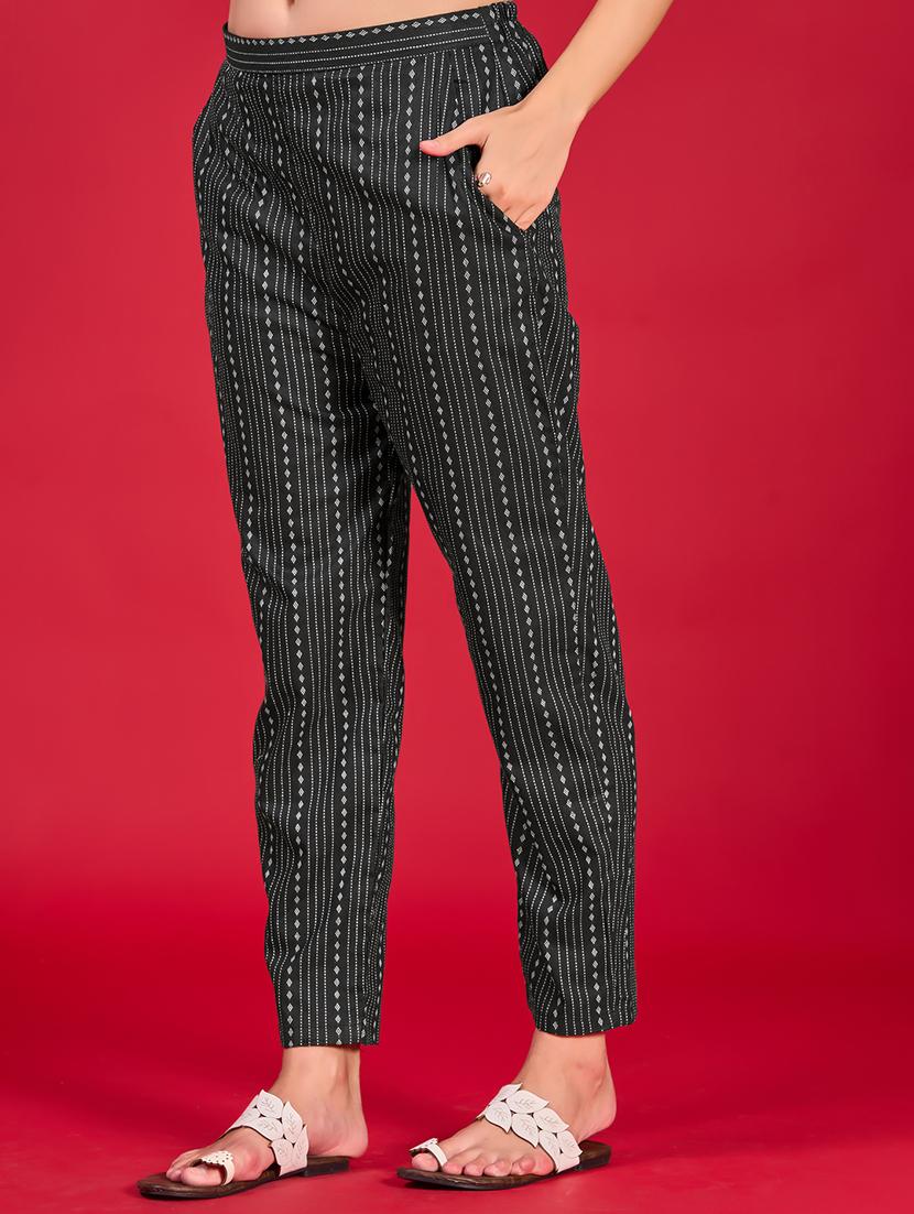 women stripes v neck kurta pant set - 21665567 - Standard Image - 3