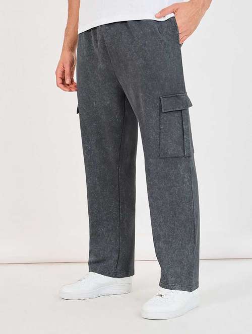 men grey solid cargo