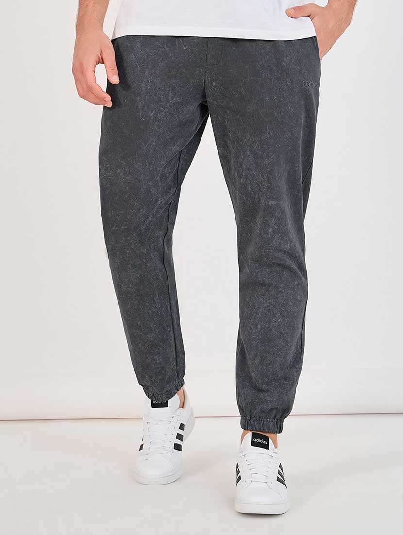 men grey solid joggers