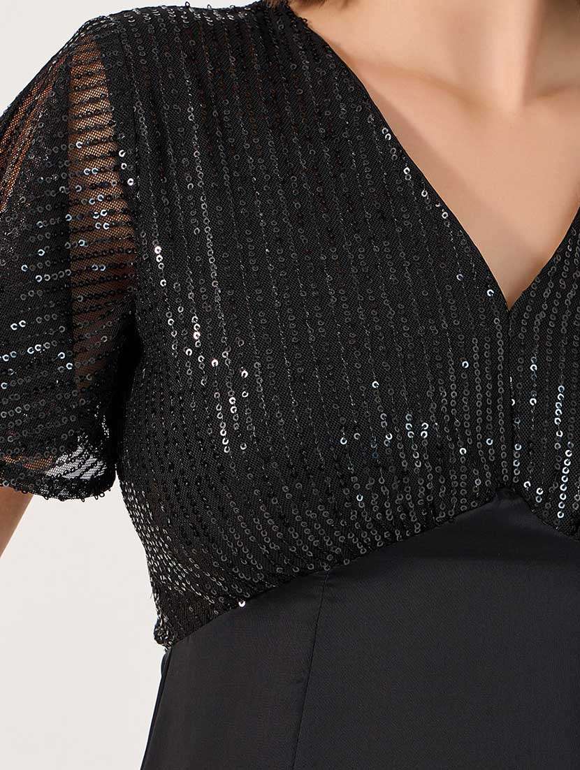 women sequined flute sleeves sheath dress - 21666353 -  Standard Image - 5