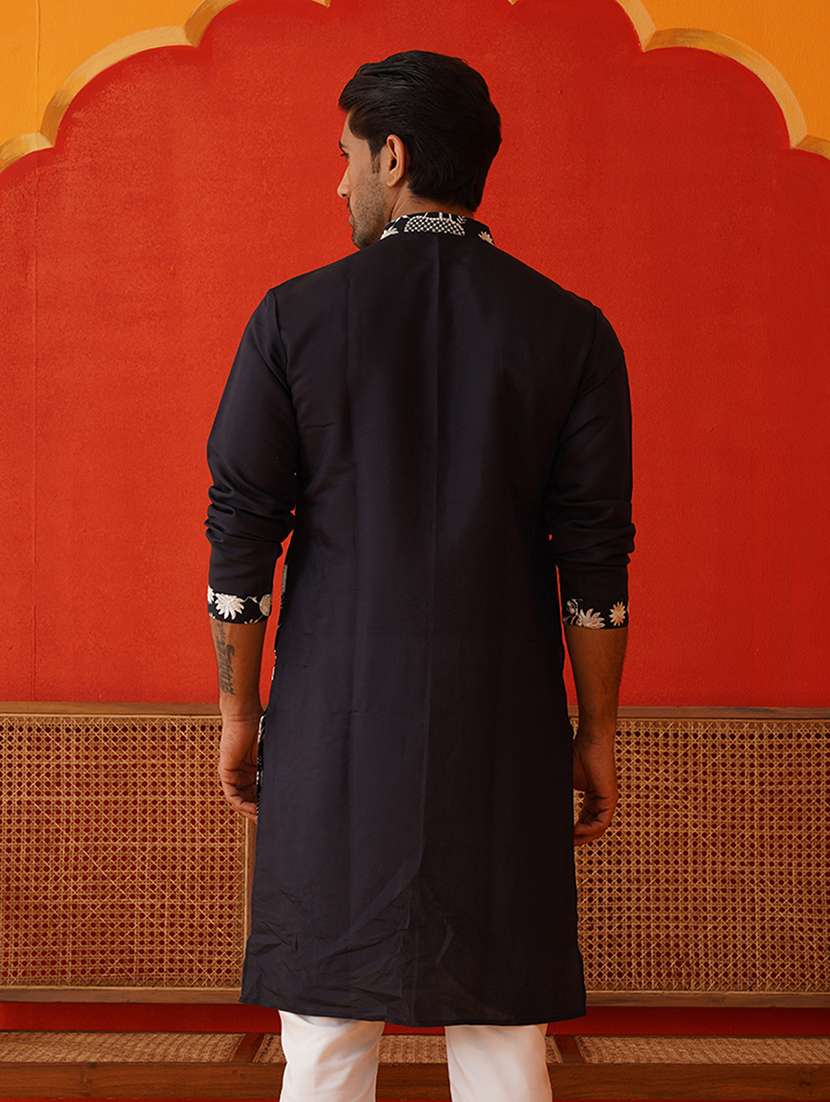 men mandarin neck embroidered long kurta - 21667116 -  Standard Image - 3
