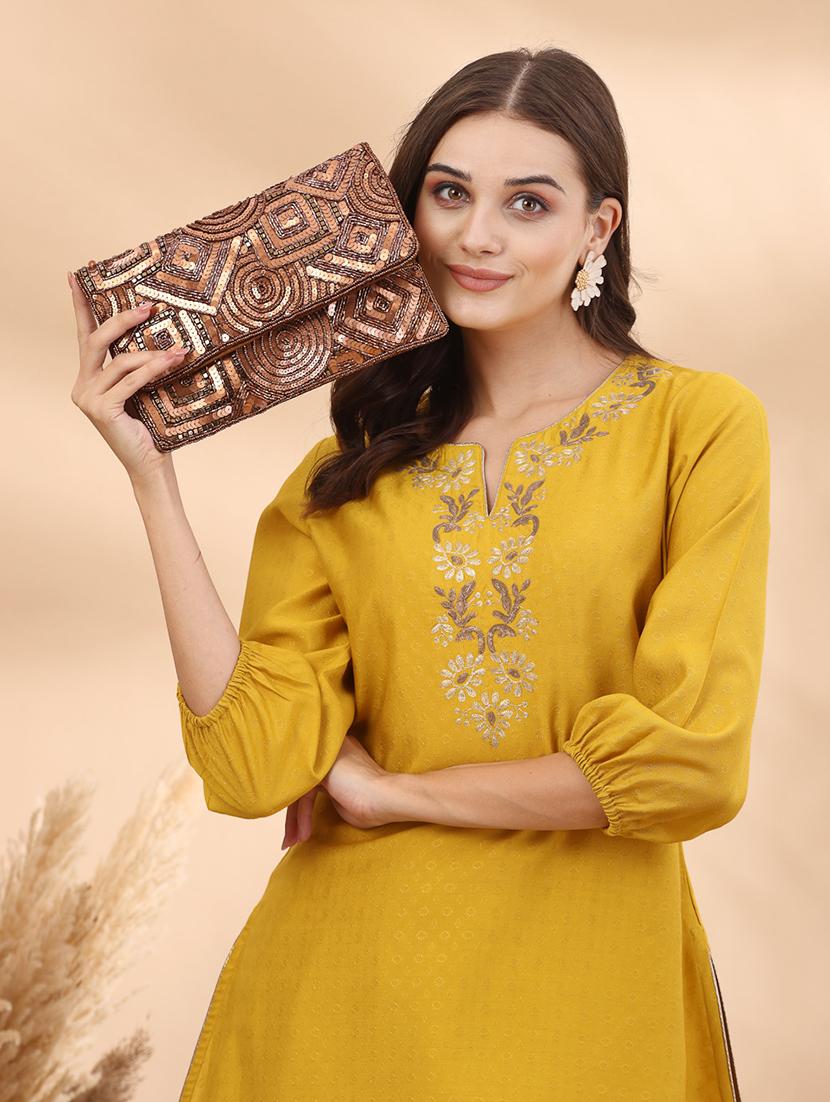 women sequined sling bag - 21667308 - Standard Image - 5