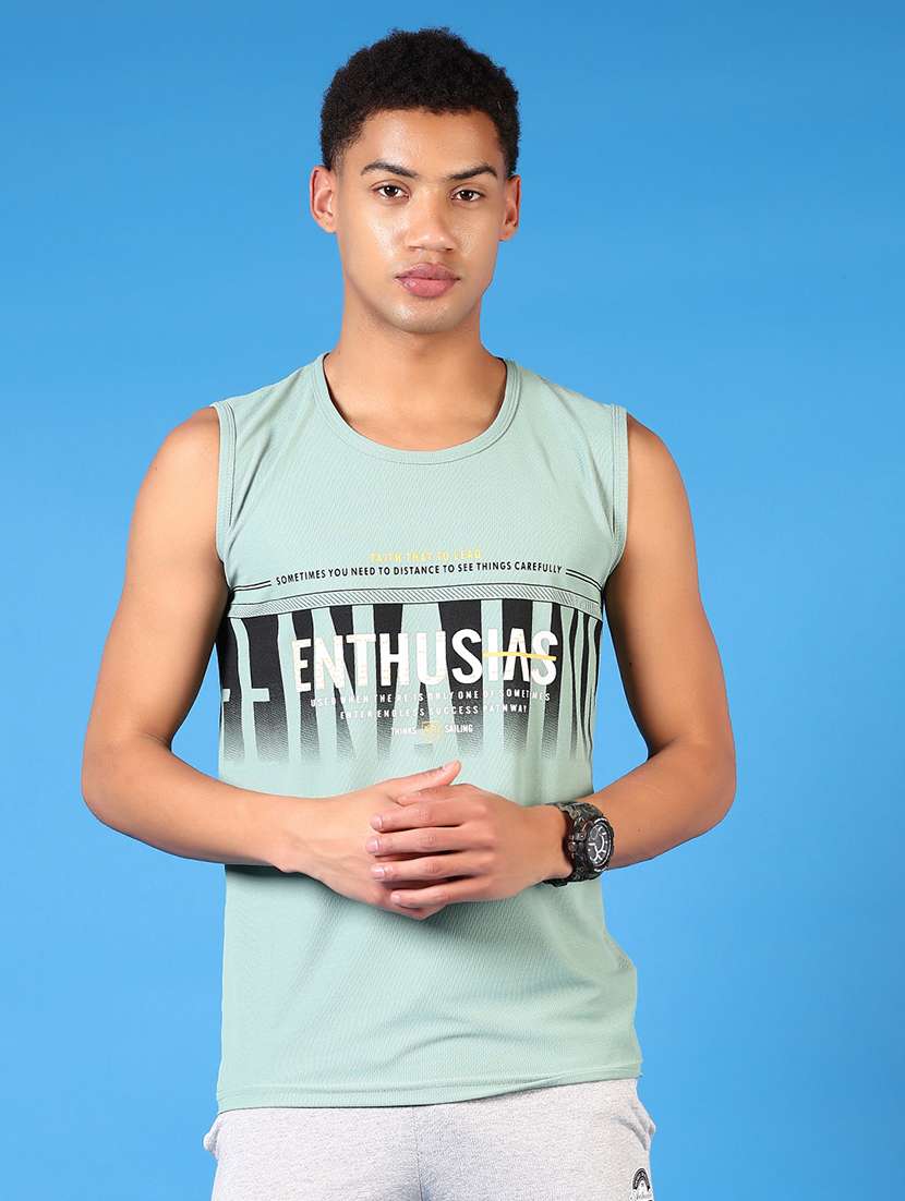 men chest print sleeveless regular fit t-shirt