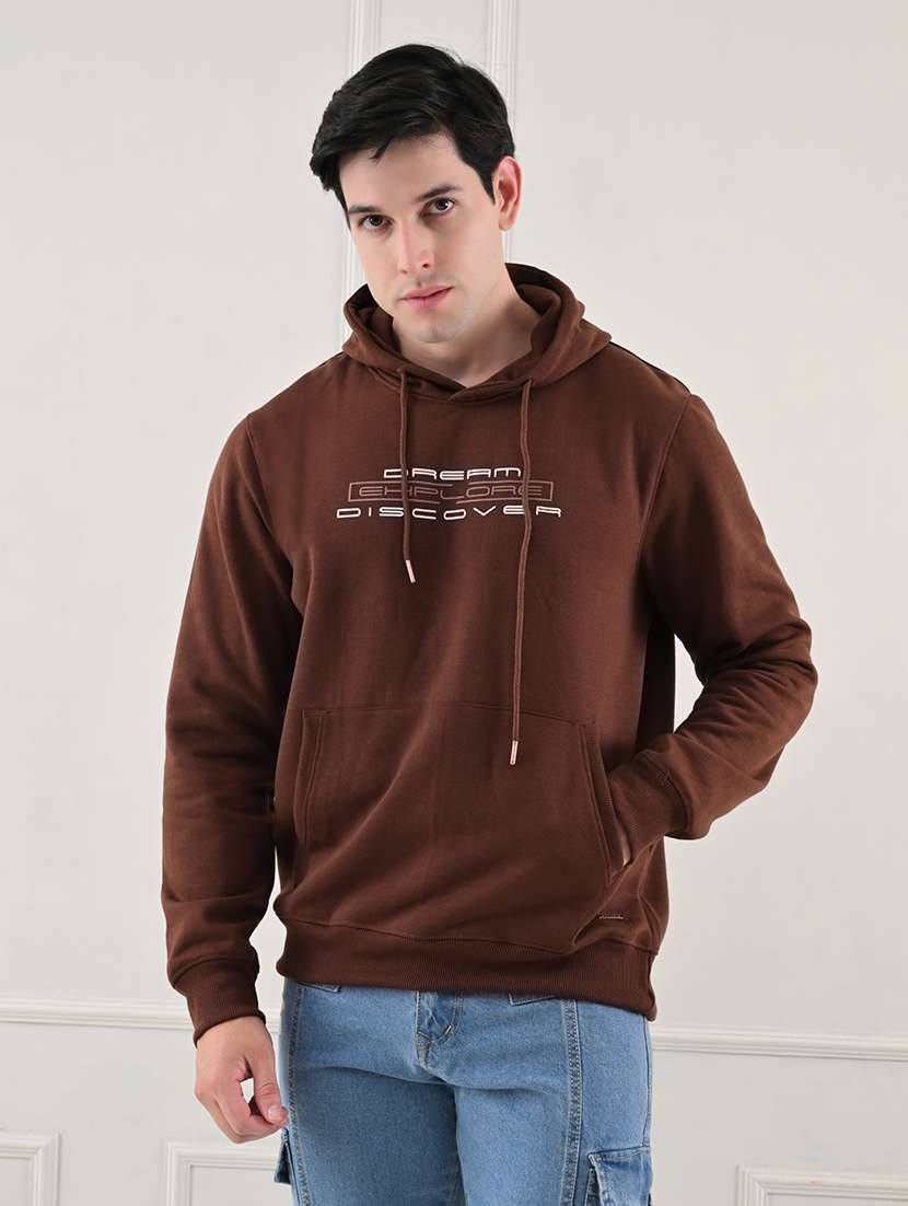 men long sleeve chest print sweatshirt