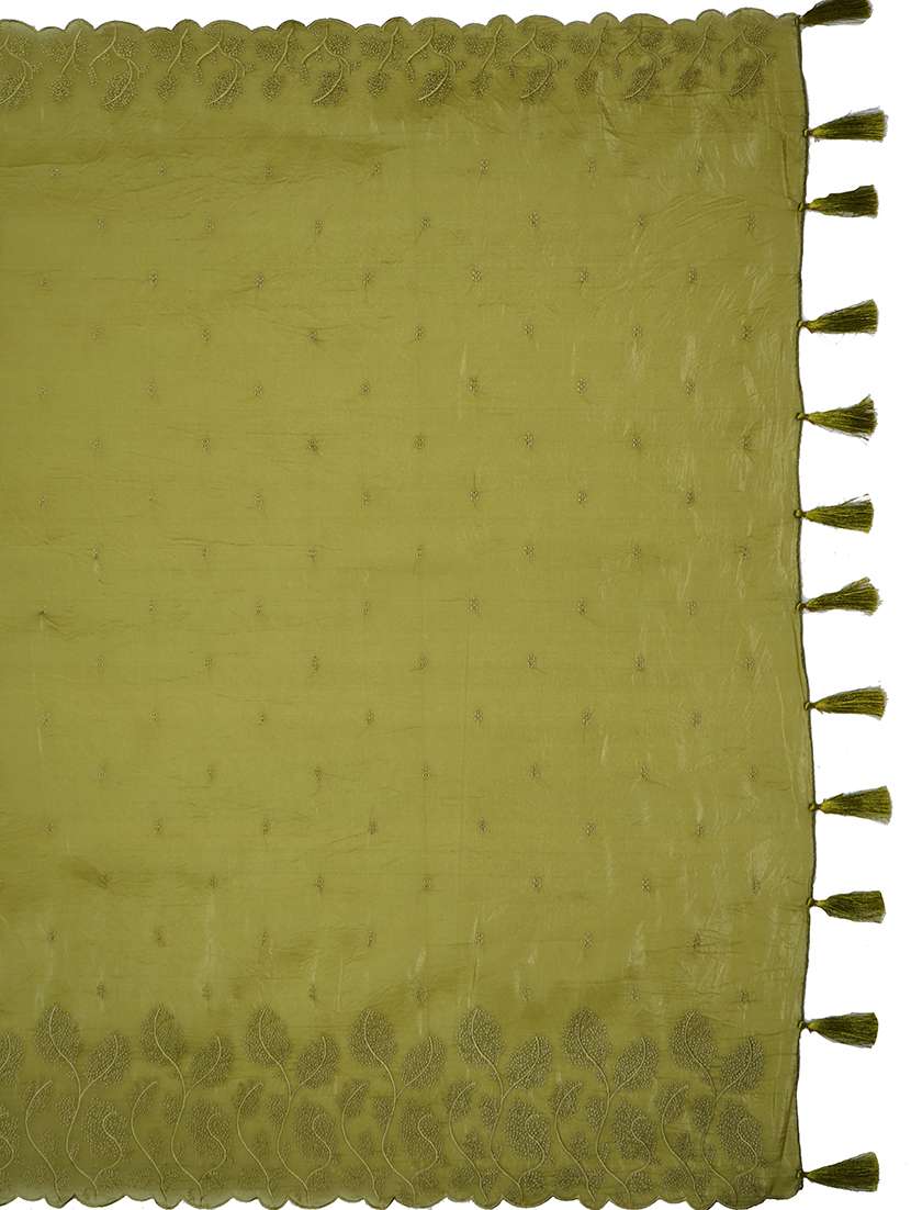 women olive embroidered saree with blouse - 21668646 - Standard Image - 5