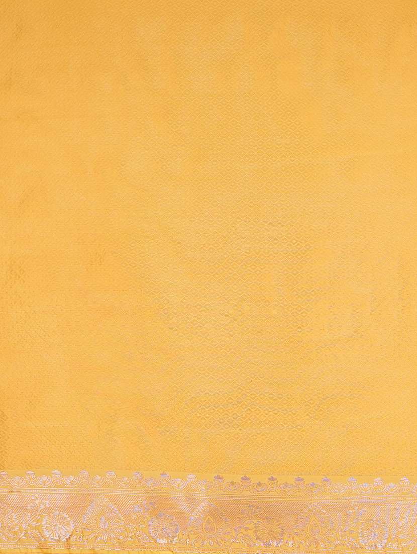 women self design banarasi saree with blouse - 21668672 - Standard Image - 5
