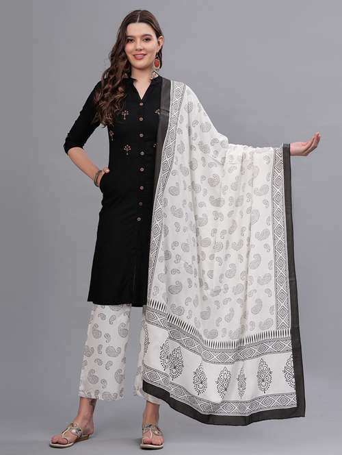 women embellished kurta pant set with dupatta - 21669547 - Standard Image - 0