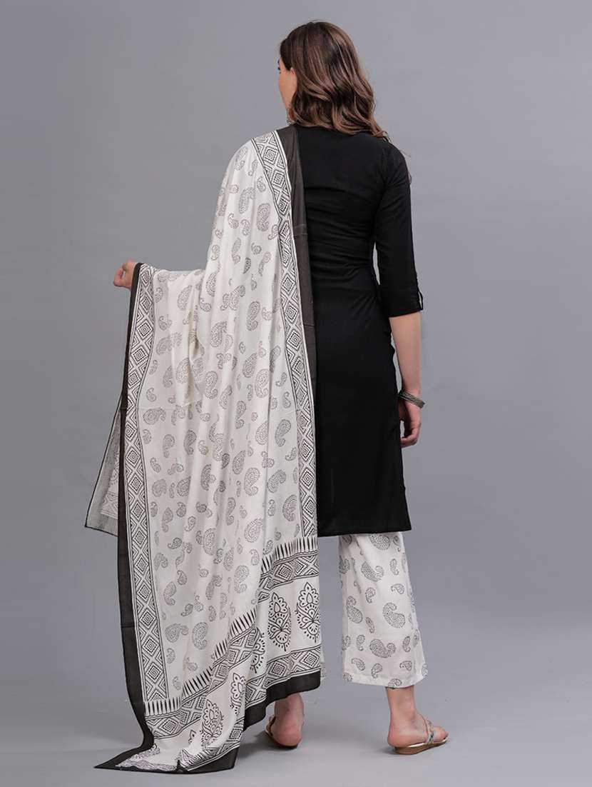 women embellished kurta pant set with dupatta - 21669547 - Standard Image - 3