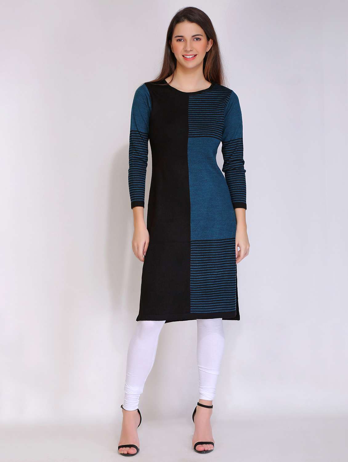 women acrylic round neck woolen kurta - 21669594 -  Zoom Image - 0