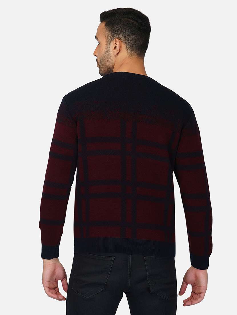 men long sleeves checkered pullover - 21669631 -  Standard Image - 3