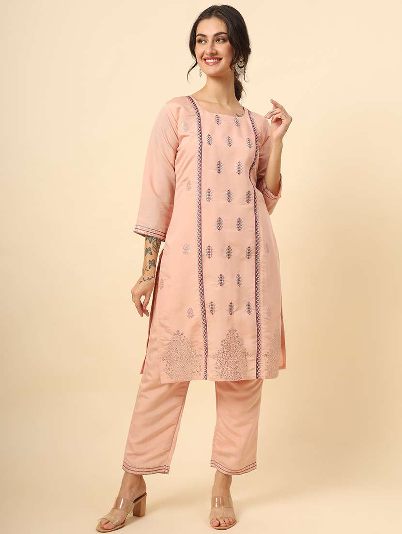 women three quarter sleeve kurta pant with dupatta set - 21669880 -  Standard Image - 3