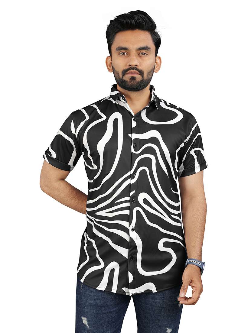 men black printed short sleeve casual shirt - 21670408 -  Zoom Image - 0