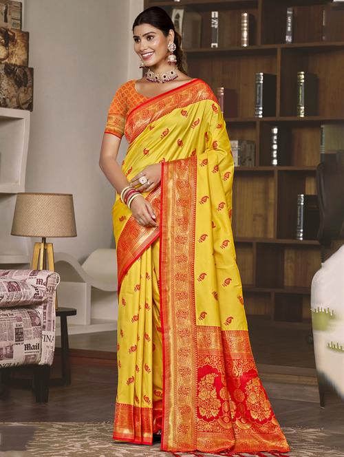 women self design banarasi saree with blouse - 21671030 -  Standard Image - 0