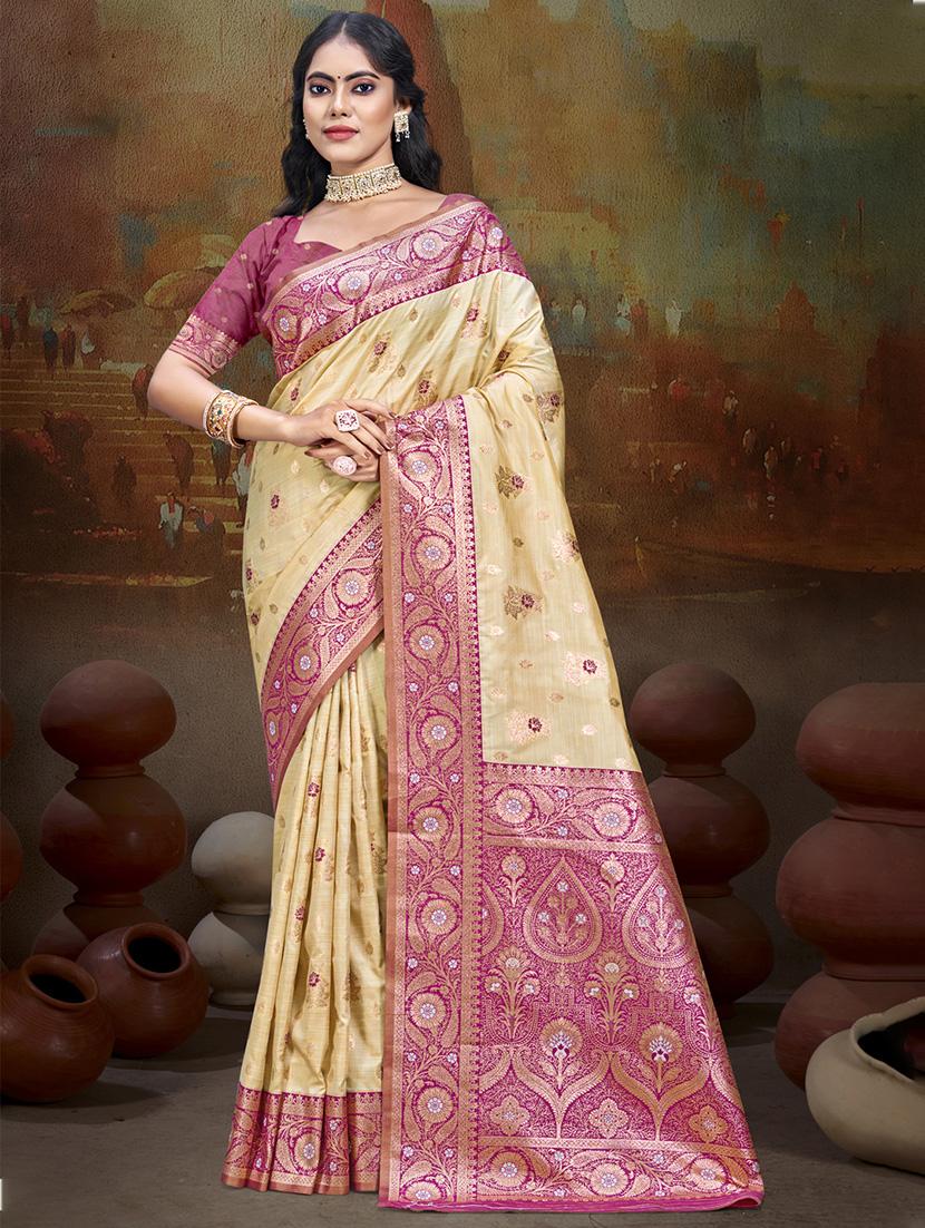 women self design bordered saree with blouse - 21671136 - Zoom Image - 0