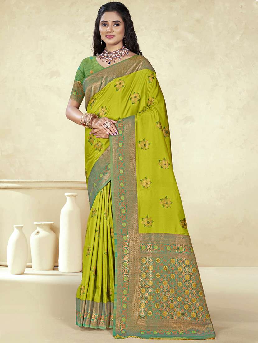 women self design bordered saree with blouse - 21671164 -  Zoom Image - 0
