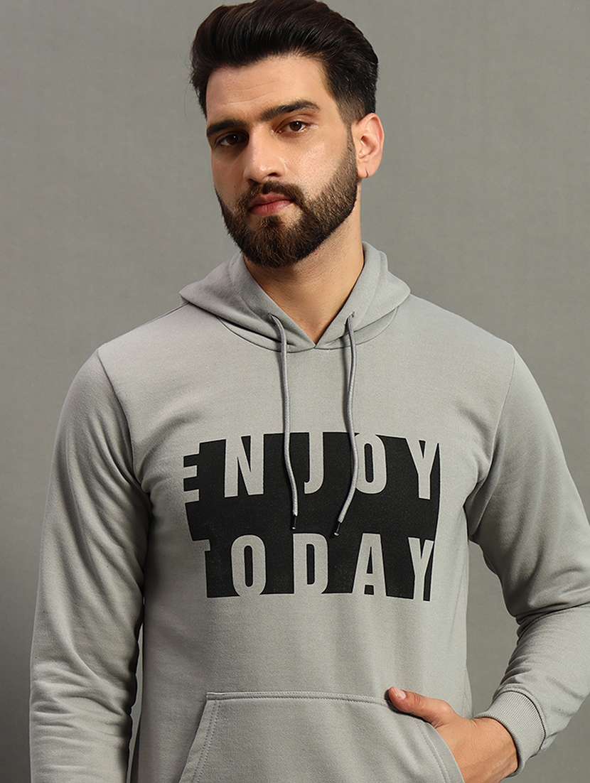 men long sleeves chest print sweatshirt - 21672169 -  Standard Image - 3