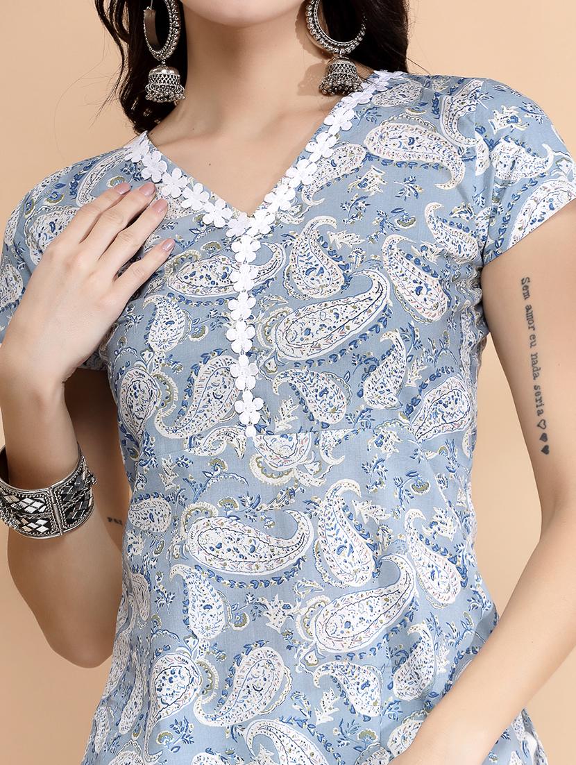 women paisley printed three quarter sleeve straight kurta - 21672224 - Standard Image - 5