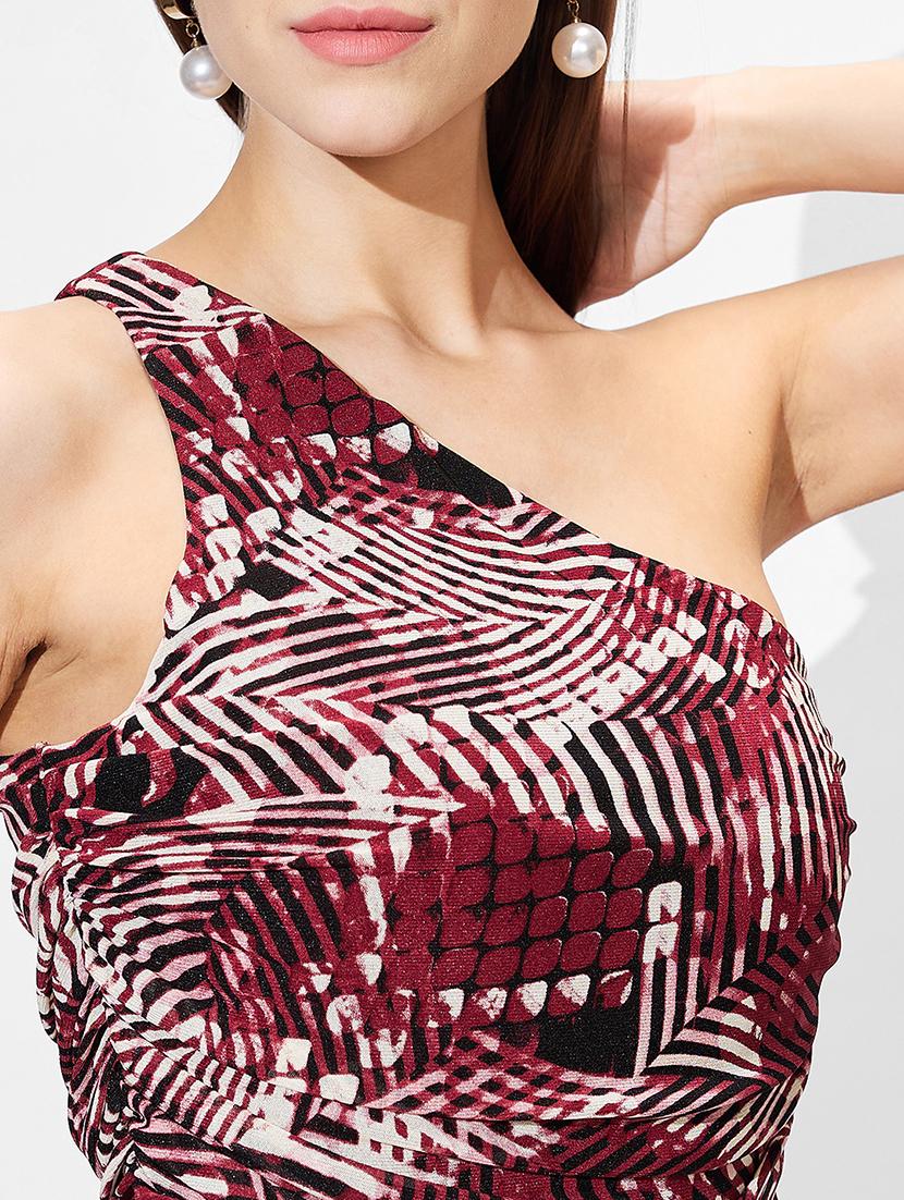 globus women burgundy one shoulder abstract printed curved hem ruched midi bodycon party dress - 21672386 - Standard Image - 5