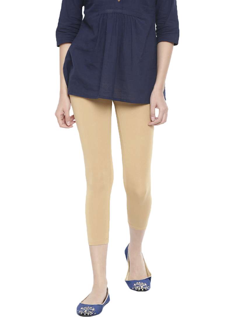 women solid calf length legging