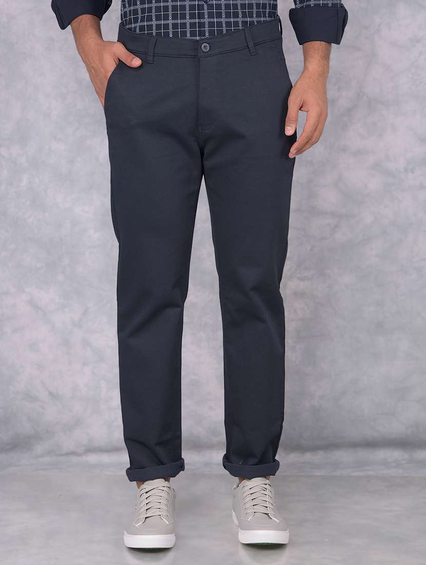 men solid mid rise chinos trouser