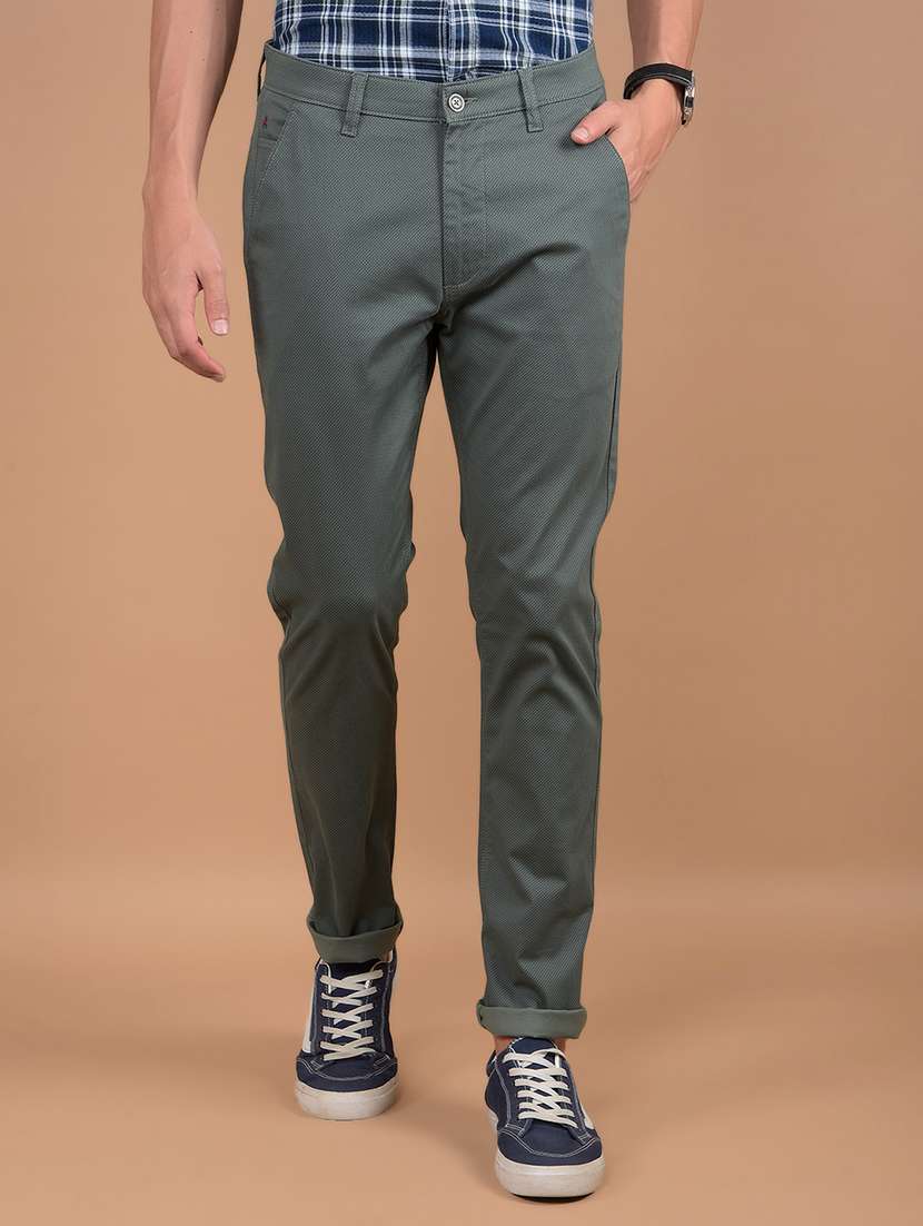 men solid mid rise chinos 