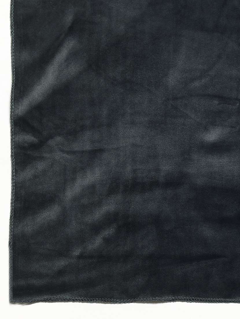 women plus size round neck kurta pant set with dupatta - 21673049 -  Standard Image - 5