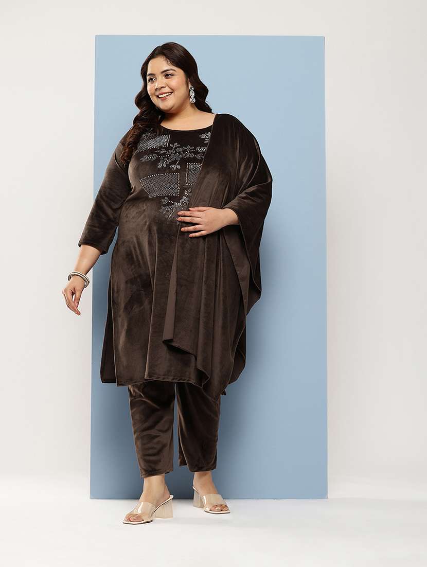 women plus size round neck kurta pant set with dupatta
