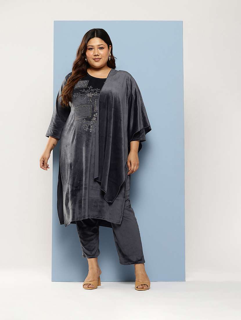 women plus size round neck kurta pant set with dupatta