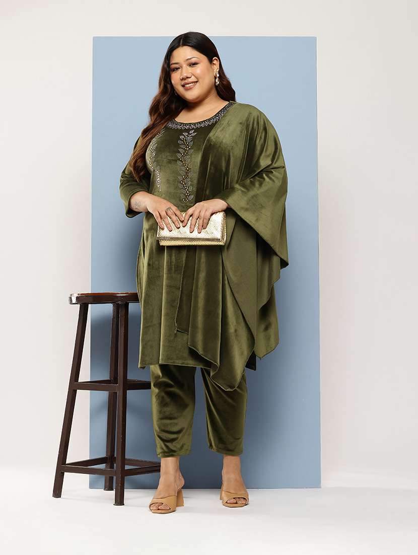 women plus size round neck kurta pant set with dupatta - 21673066 -  Standard Image - 3